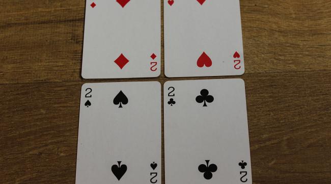 扑克十三张什么才最大的