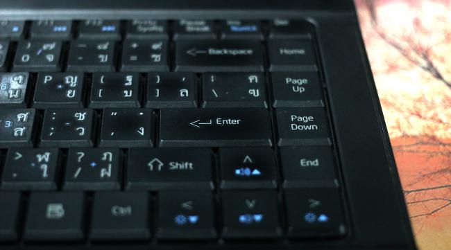 电脑键盘按键怎么安装上去