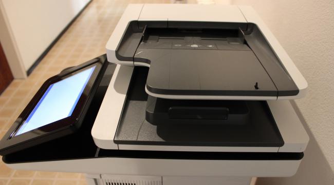 怎样用复印机扫描文件到电脑上