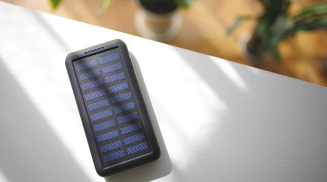 带太阳能充电的充电宝有用吗安全吗