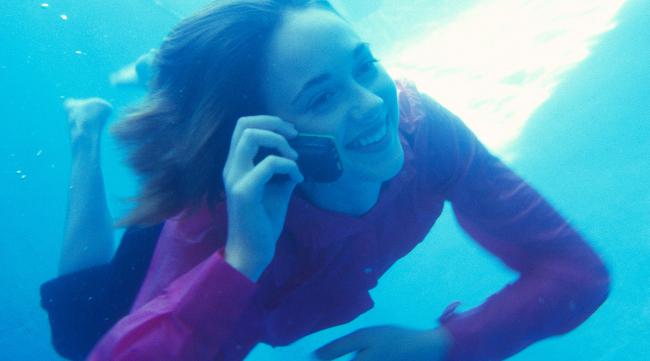 怎样用手机在水下自拍呢