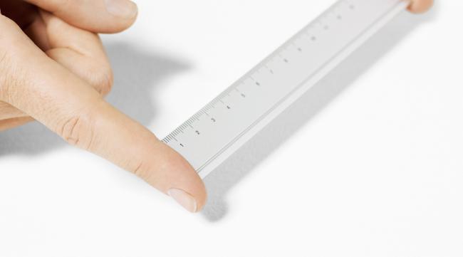 如何测量手指尺寸才能更准确呢