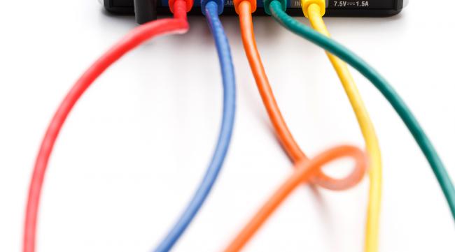 光纤收发器串联接法