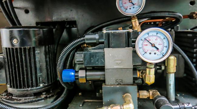 气泵低压启动压力怎么调整