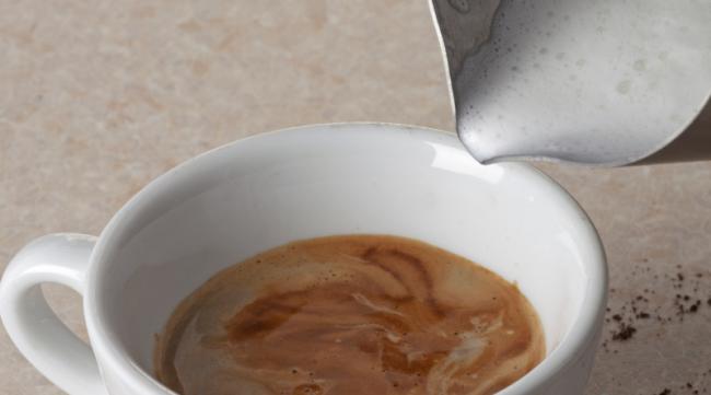 拿铁咖啡的制作方法视频