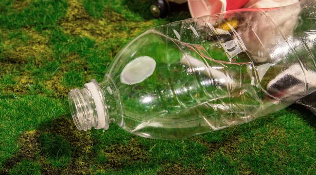 废旧塑料瓶如何再次利用呢