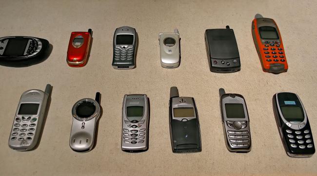 这些年消失的手机品牌有哪些呢
