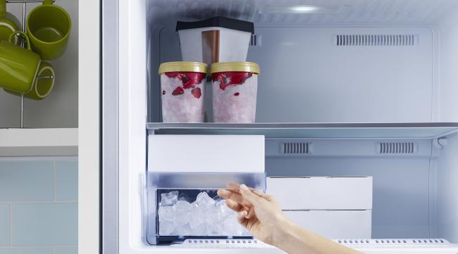 冰箱带制冰机如何上水