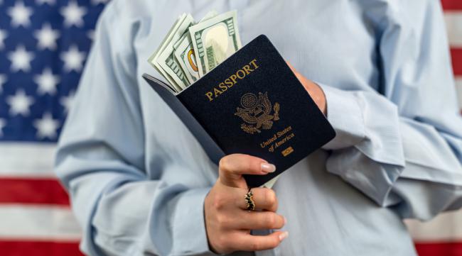 美国签证很难吗