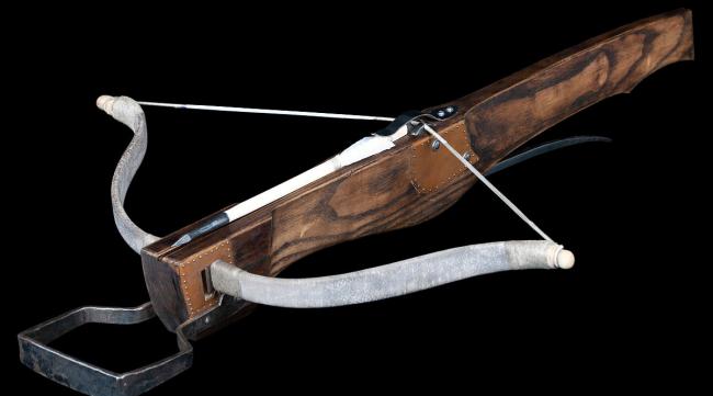 是谁第一个发明出来的弓箭呢