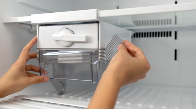 如何快速把冰箱清理干净呢