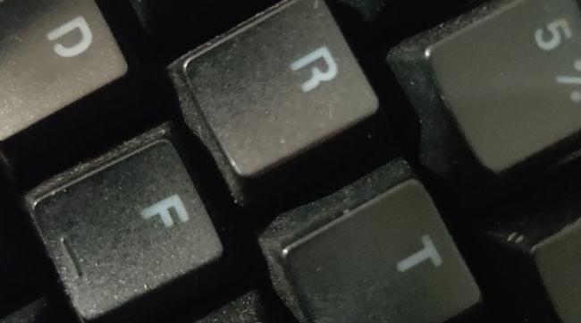 机械键盘怎么换一个轴