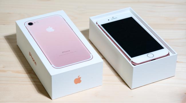 苹果手机看包装怎样知道颜色呢