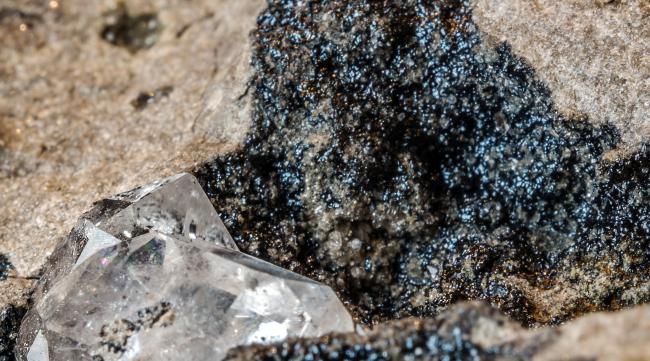 火山爆发给钻石带来什么危害