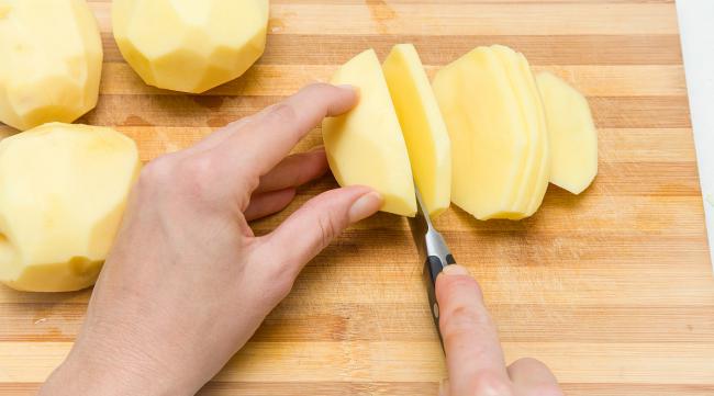 刀工怎么练切土豆片