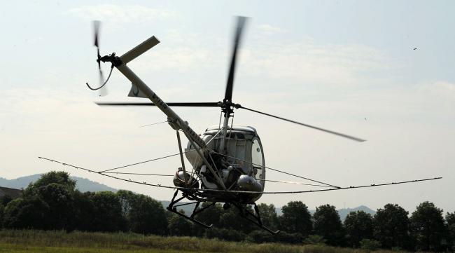 直升机被毒刺锁定,如何躲避