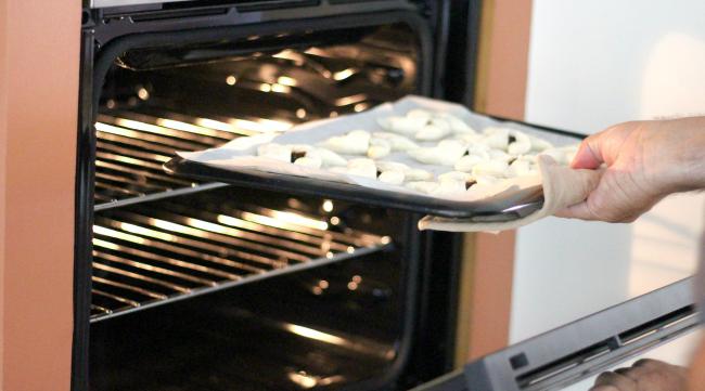 烤箱发酵上下管温度怎么设置