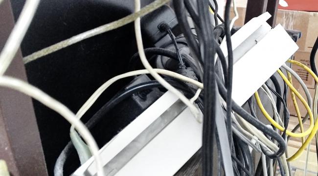 出租屋有根光纤怎么才能上网呢