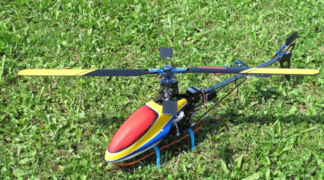 玩具直升机如何起飞