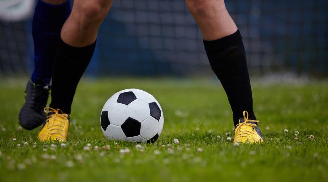 足球比赛中左右脚有什么不同吗
