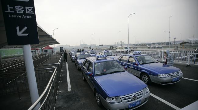 上海浦东机场好打车吗