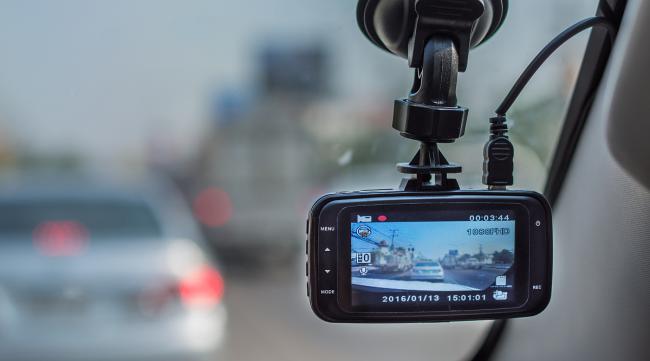 行车记录仪视频怎么导到手机上
