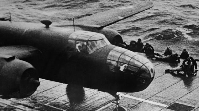 二战后俯冲轰炸机为何消失了呢