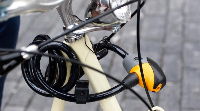 自行车加速器怎么安装