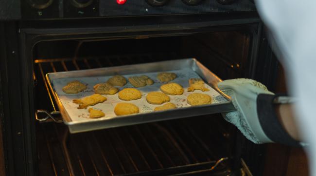 在网上买的烤箱可以烤饼干吗怎么烤