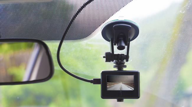行车记录仪摄像头清晰度怎么选择