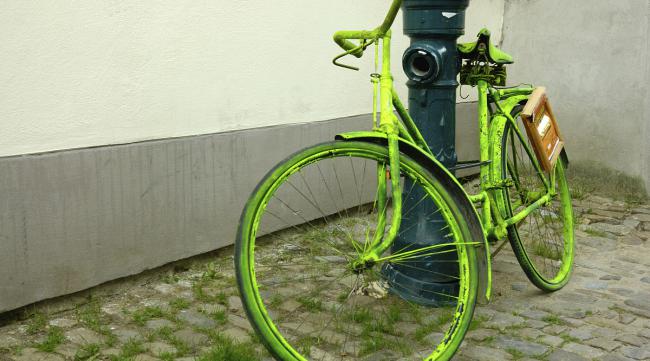 绿色自行车车身配什么颜色最好呢