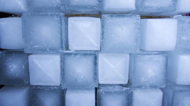 什么材质冰块保温效果最好呢