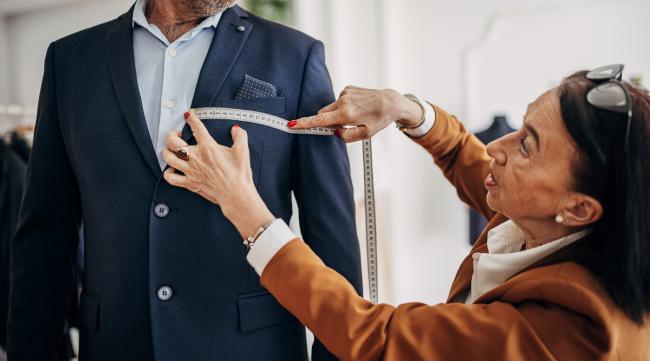 男士如何测量自己的穿衣尺寸图