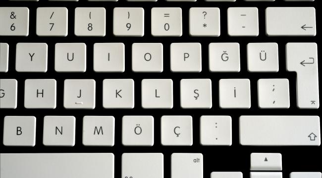 苹果电脑原装键盘怎么键盘不亮