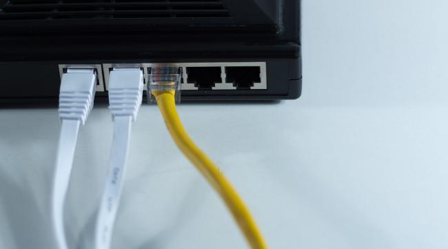 电脑怎么连接网络路由器