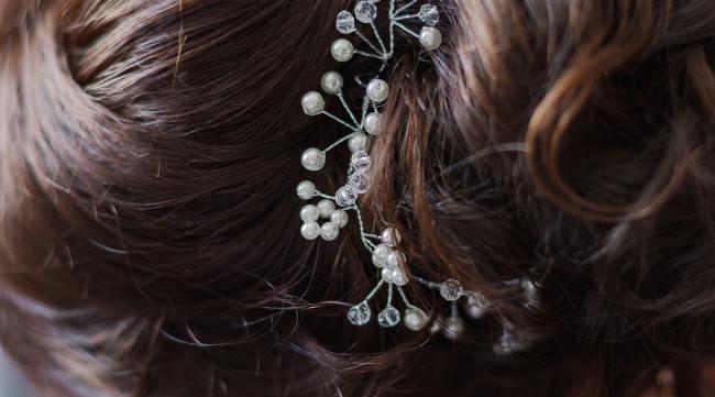 婚礼王冠发型教程