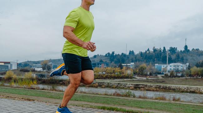 跑步怎么降低心率提高步频速度