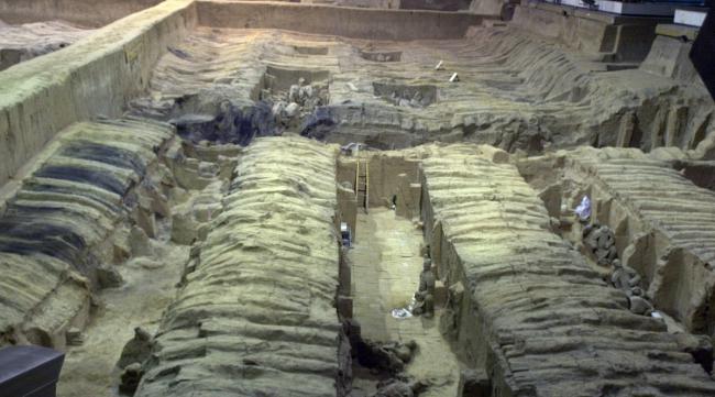 秦始皇陵墓是怎样被发现的