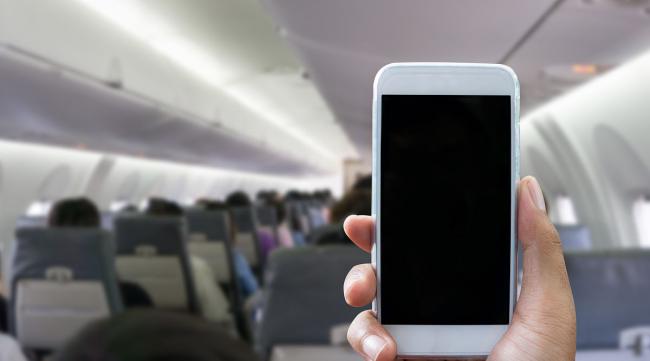 飞机起飞后可以开手机吗