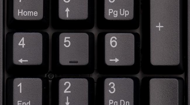 苹果的屏幕键盘按键如何关掉