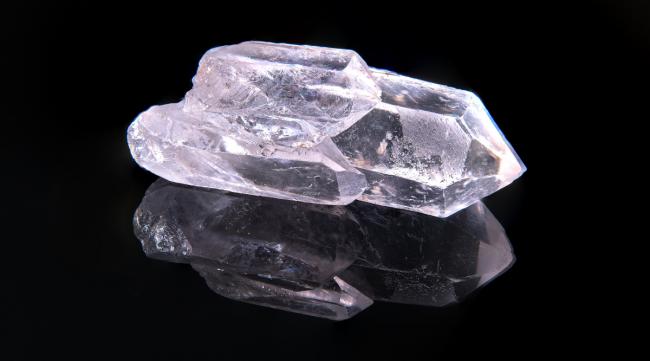 怎样判断天然水晶石真假