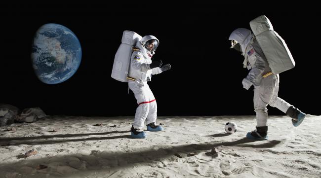 登上月球的航天员人数