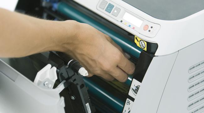 打印机显示内部卡纸怎么处理