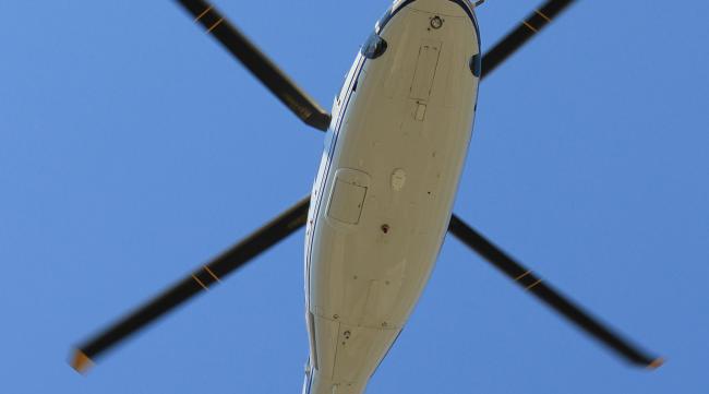 直升机螺旋桨为什么是有弧度的