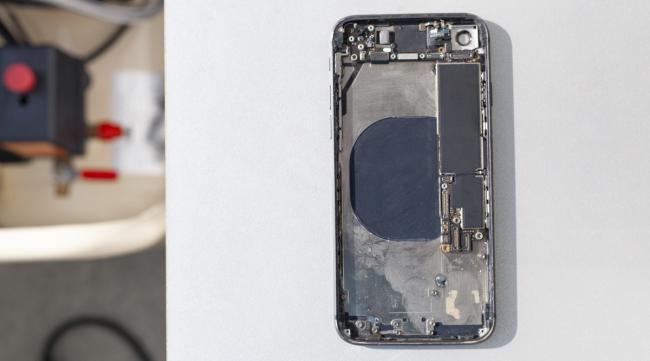 苹果12电池半年掉多少正常