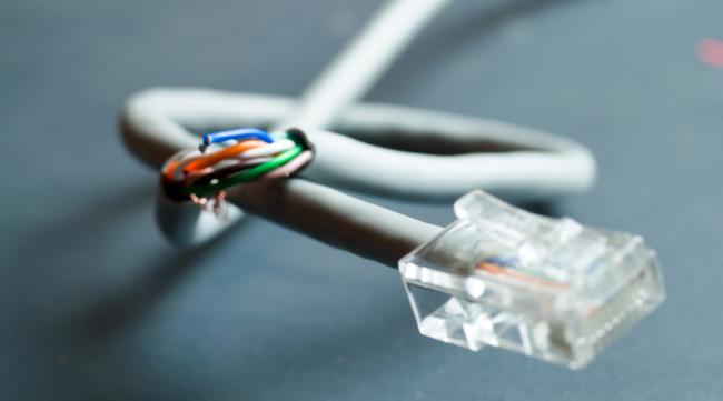 光纤能转换网线吗